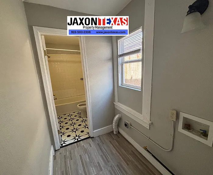 813 N Virginia St #2 — Photo 6