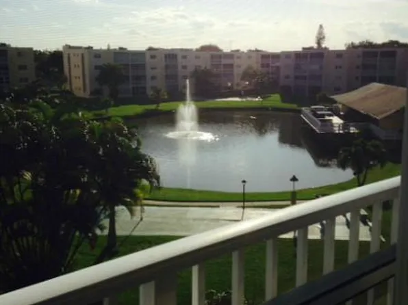 206 SE 10th St APT 404, Dania Beach, FL 33004