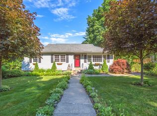 9 Fenton Dr, Southwick, MA 01077