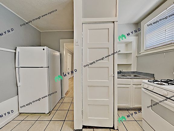 4th image of 501 W Woodlawn Ave #509