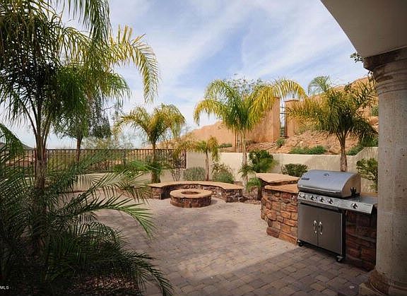 3rd image of 8930 E Canyon Vista Dr