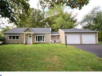2700 Salem Dr, Bensalem, PA, 19020