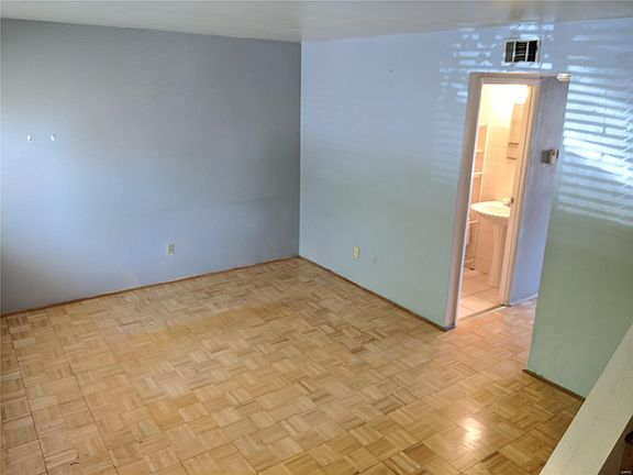 2nd image of 10719 Carroll Wood Way