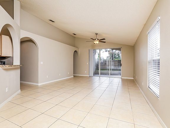 4th image of 665 Buckingham Dr