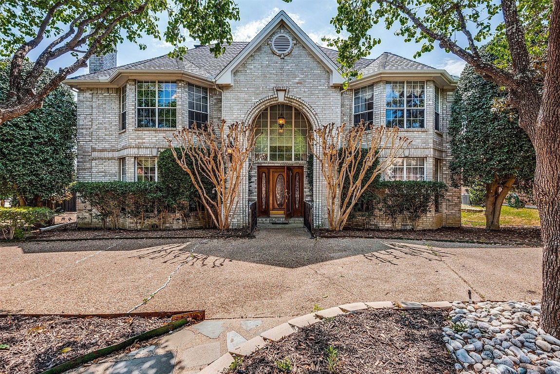 2402 Creekside Cir N, Irving, TX 75063 Zillow