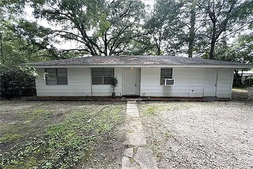65087 Mitchell St Photo 1
