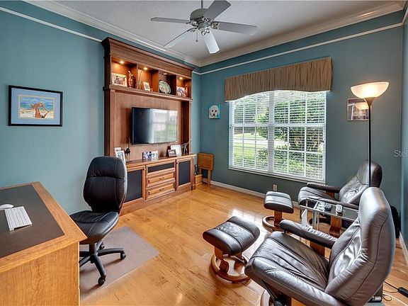 4th image of 9092 Misty Creek Dr