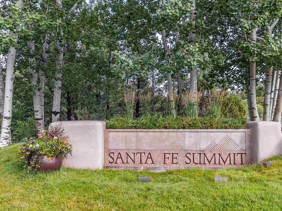 2nd image of 1292 N Summit Dr