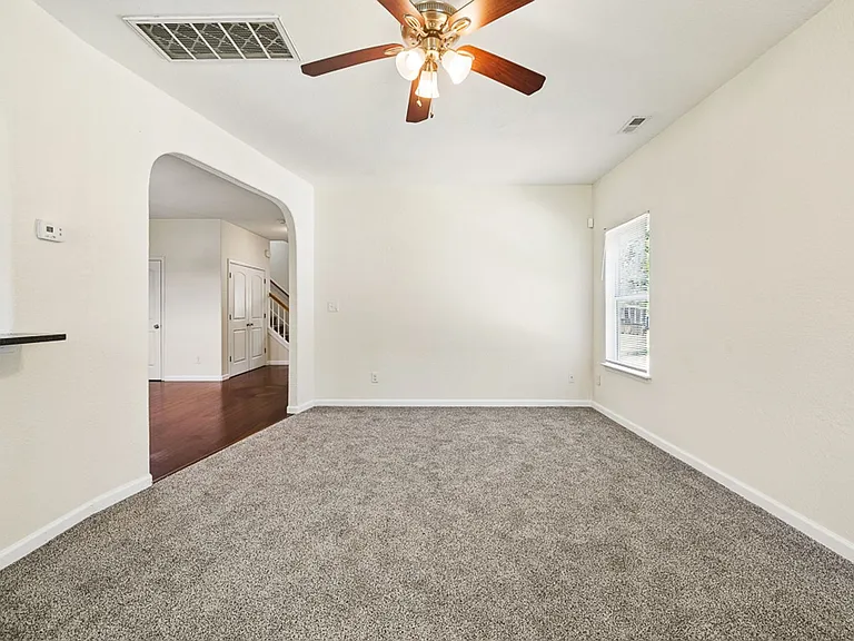 5003 Clifton St — Photo 12