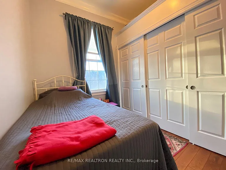 134 Wesley St — Photo 7