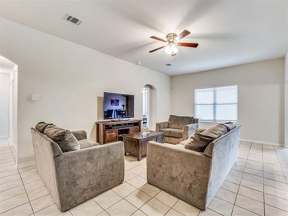 3rd image of 1544 Old Quarry Dr