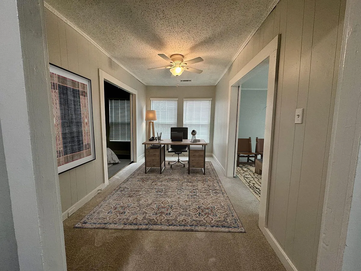 Building Photo - 1506 Hurley