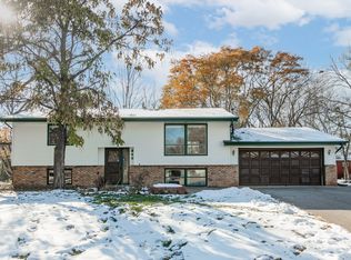 840 Elm Creek Cir N, Champlin, MN 55316