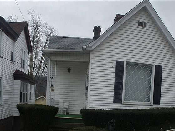 1st image of 414 Concord St