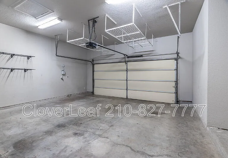 3718 Avia Oaks — Photo 40