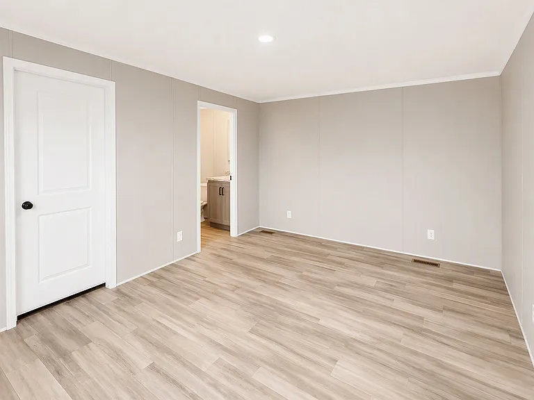 Westbridge Manor — Photo 118
