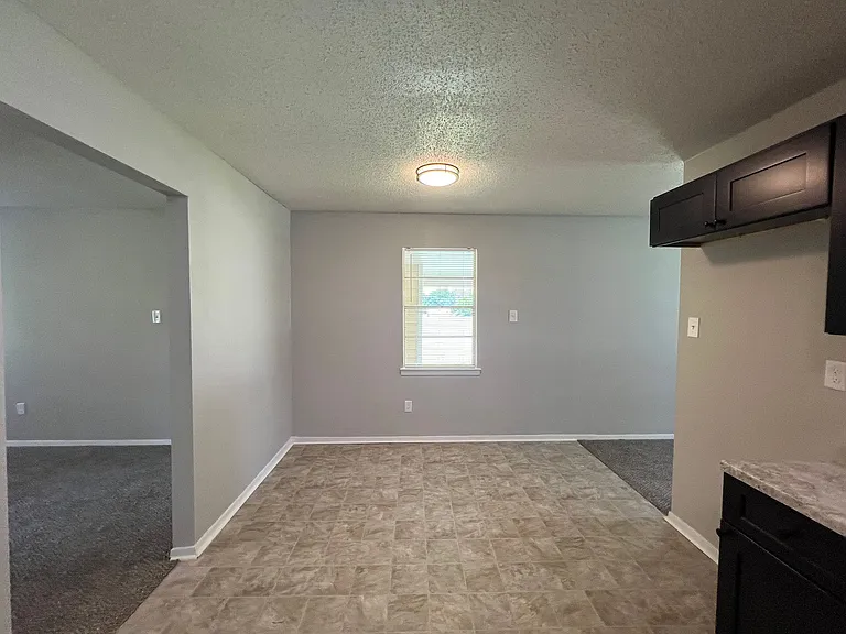 513 Marlowe Ave — Photo 8
