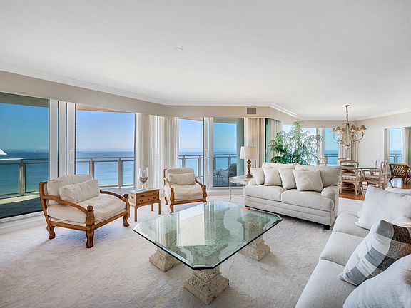 4th image of 8231 Bay Colony Dr APT 1004