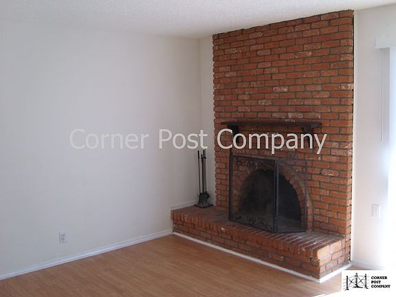 3rd image of 716 Monell Dr NE