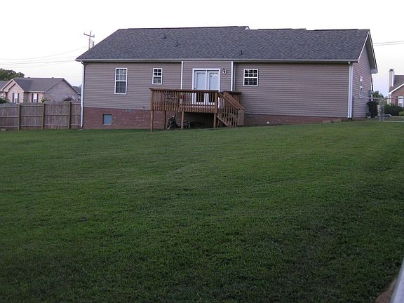3rd image of 1438 Amy Ave