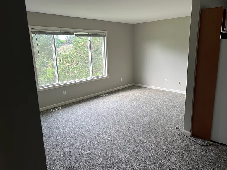 4693 N Shooks Ct #4695 — Photo 4