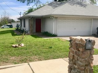 607 W Martin Luther King Blvd, San Marcos, TX 78666