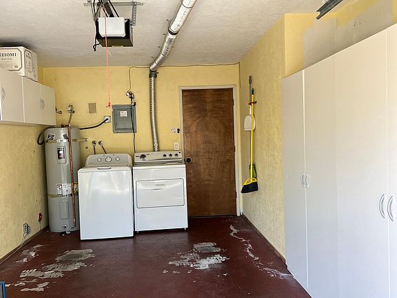 2nd image of 5525 Scotts Valley Dr Unit 2