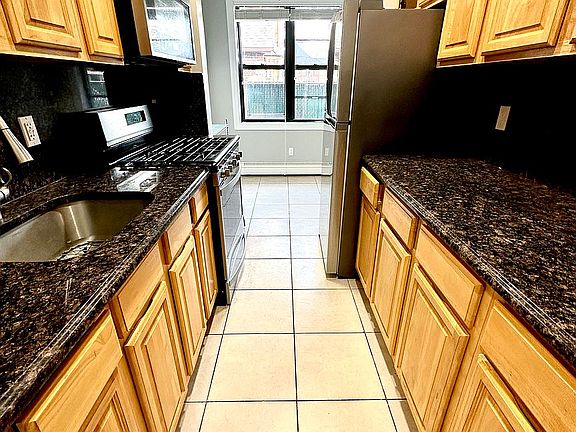 3rd image of 190-11 Crocheron Ave #1A