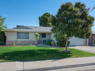 669 W Pat Dr, Clovis, CA 93612