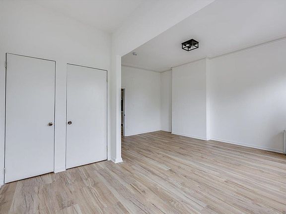 5th image of 370 Forrest St Floor 3