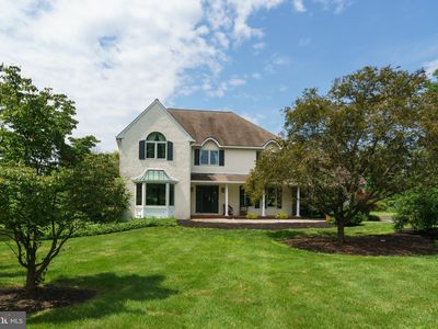 13 W Shore Dr, Hopewell, NJ, 08534