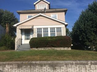3817 Marland Heights Rd, Weirton, WV 26062