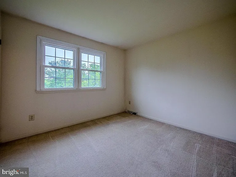 1001 Winfield Ct — Photo 19