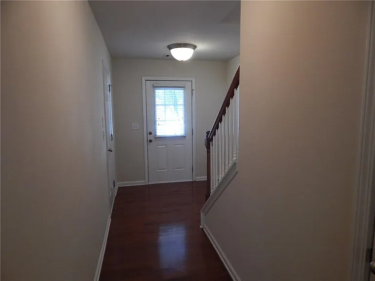 2199 Landing Walk Dr — Photo 6