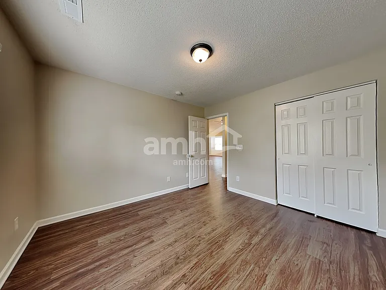 3087 Canterbury Park Dr — Photo 21