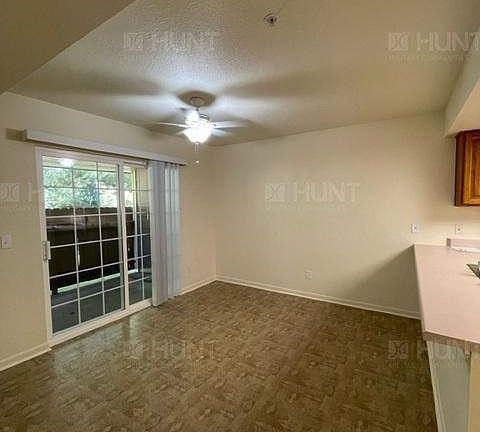 3rd image of 4118A Sam Houston Dr