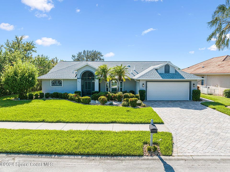 1st image of 935 Wildwood Dr