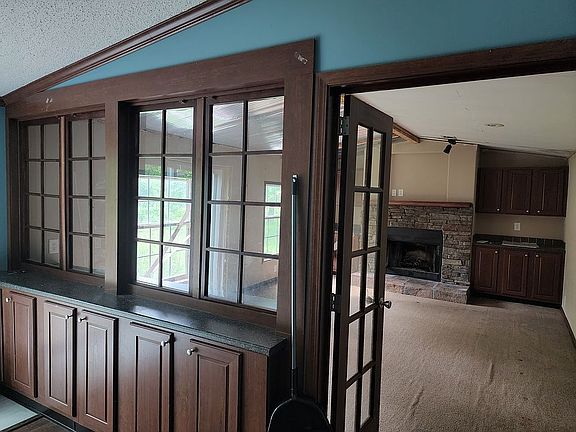 5th image of 132 Crystal Creek Ct