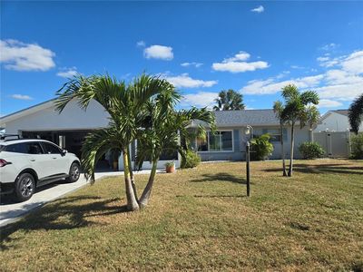 6525 Solitaire Palm Way, Apollo Beach, FL, 33572