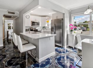 157 Cambridge Ln #G, West Palm Beach, FL 33411