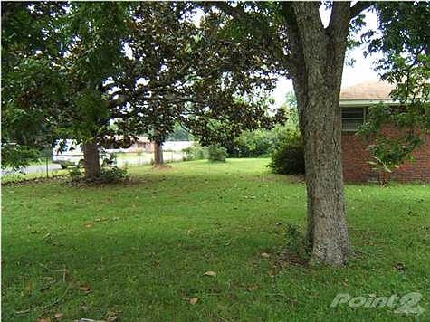 5th image of 210 Carolina Dr