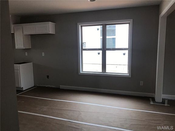 3rd image of 126 Wexford Way #56