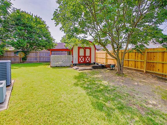 5th image of 8095 Jills Creek Dr