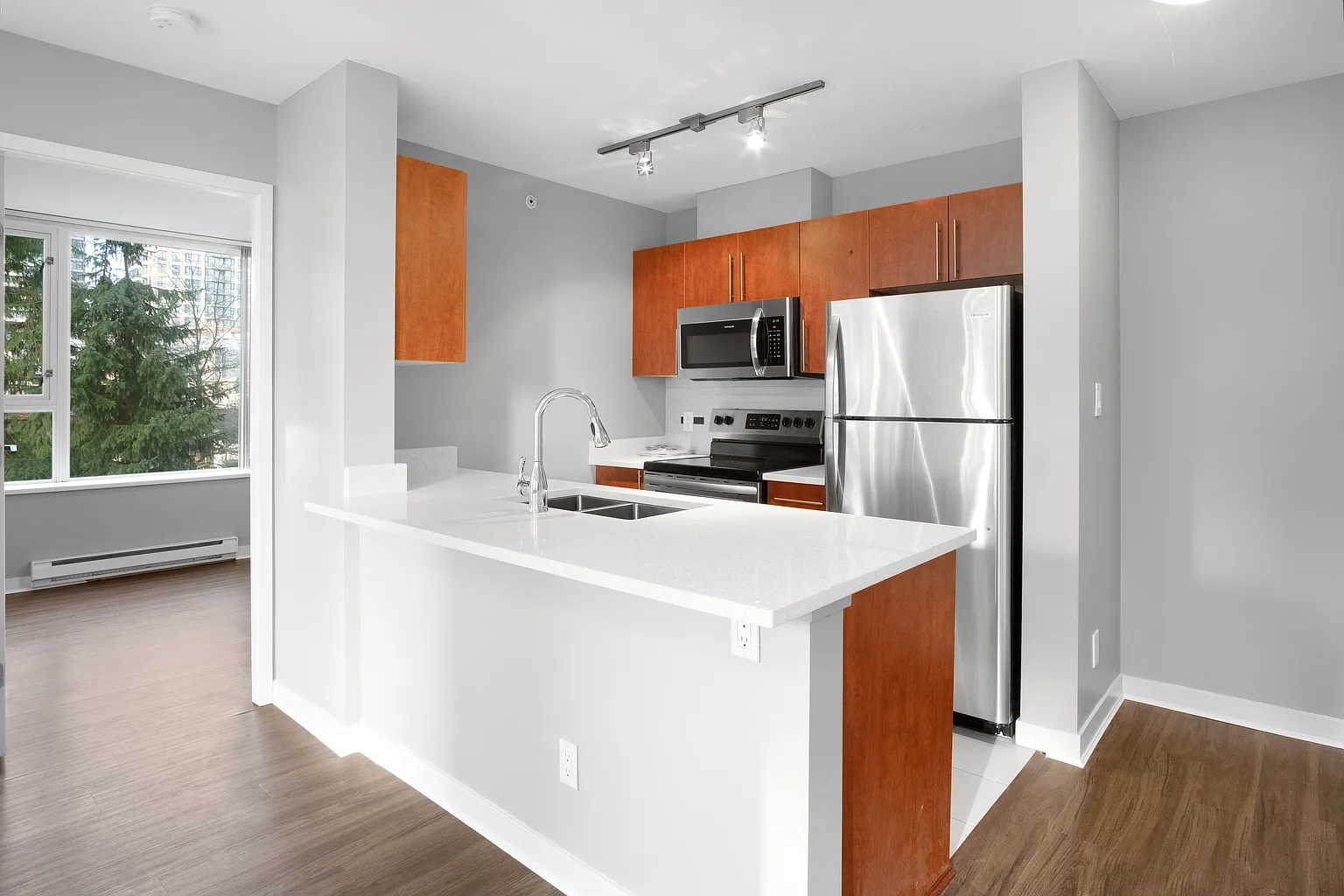 939 Beatty St #1205 photo 1