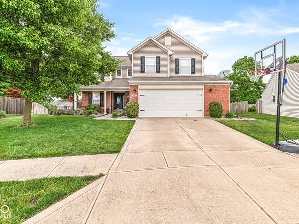 840 Ponderosa Pine Dr, Whiteland, IN 46184