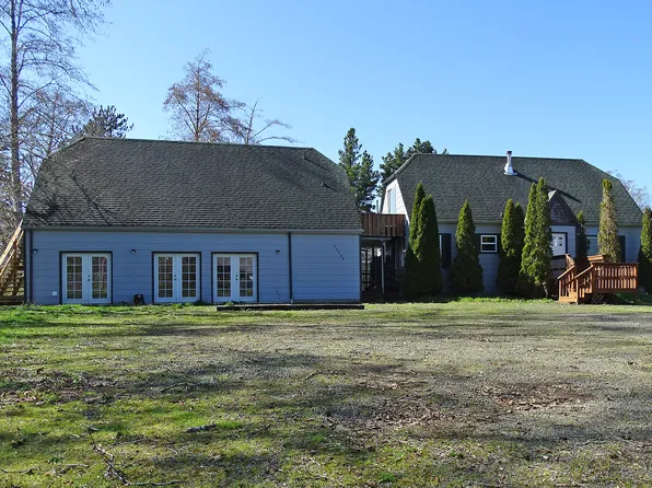 33788 Cullaby Lake Ln, Warrenton, OR 97146