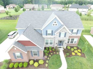 1674 Bluffton Terrace Dr, Maineville, OH 45039