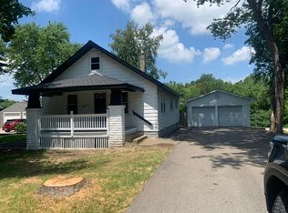 5554 Melwood Ave, Decatur, IL 62521