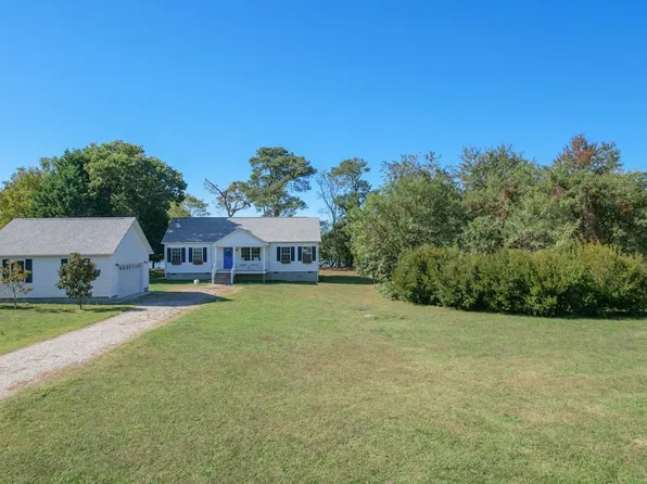 12108 Blue Teal Ln, Machipongo, VA 23405