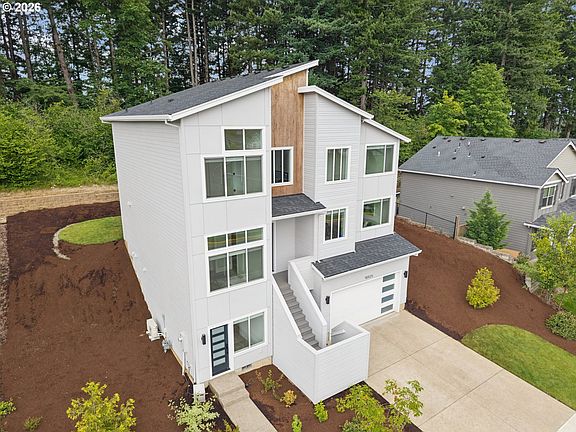 3rd image of 10025 SE Nicholas Dr